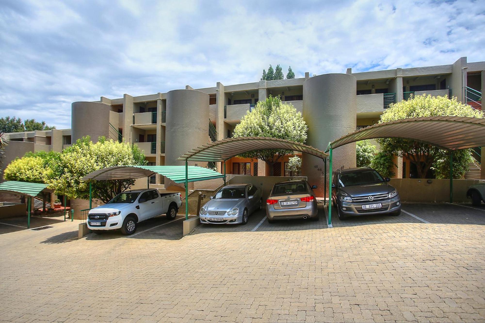Antibes 18 West Road South Sandton Joanesburgo Exterior foto